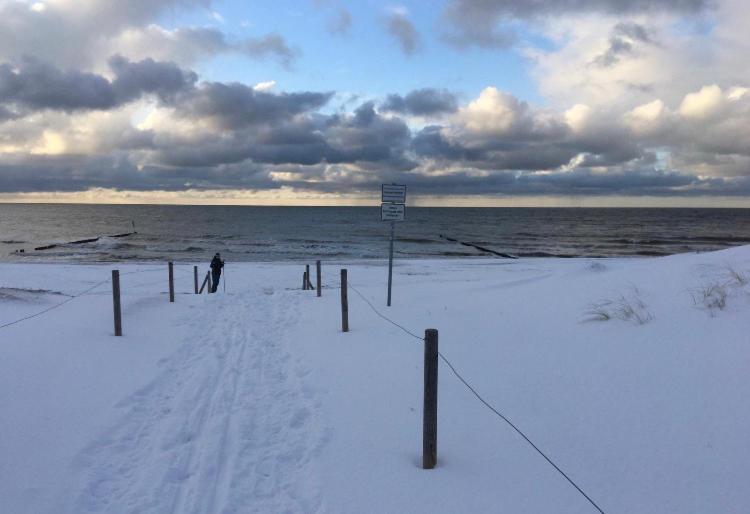 Die Kleine Acht - Direkt Am Strand Apartamento Dierhagen Exterior foto